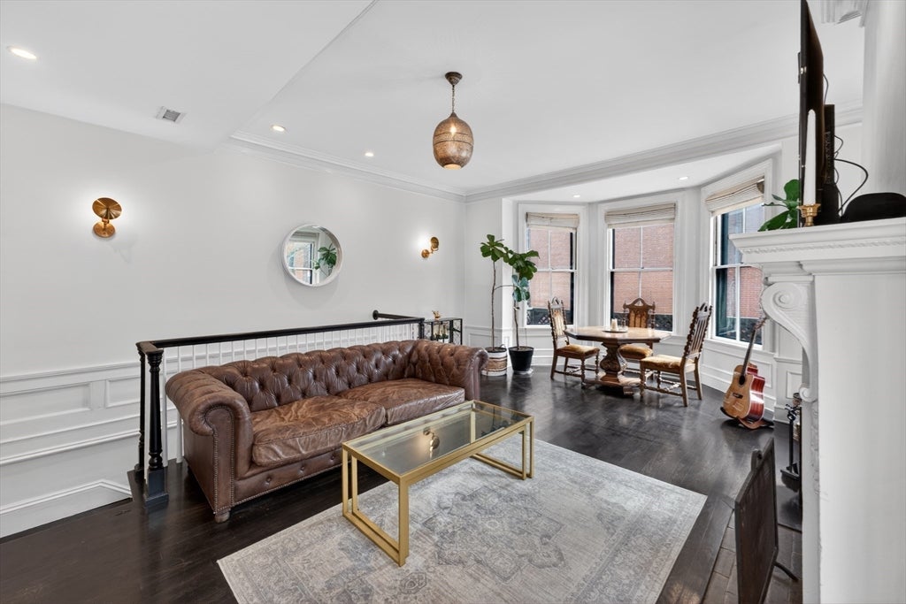 12 Hereford ST #2, Boston, MA Photo #11