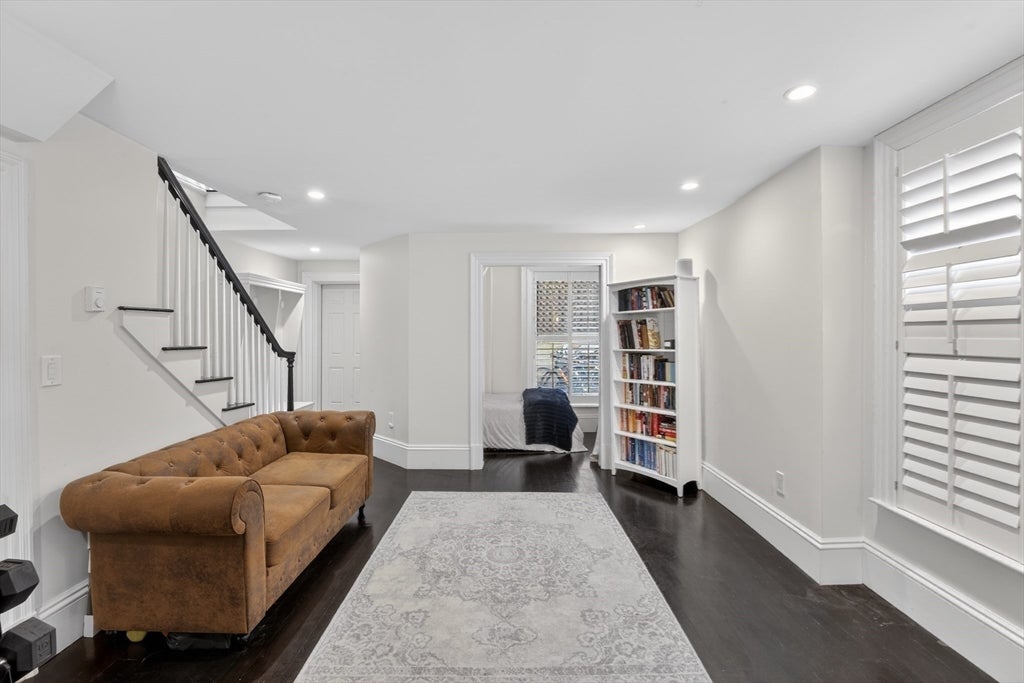 12 Hereford ST #2, Boston, MA Photo #15