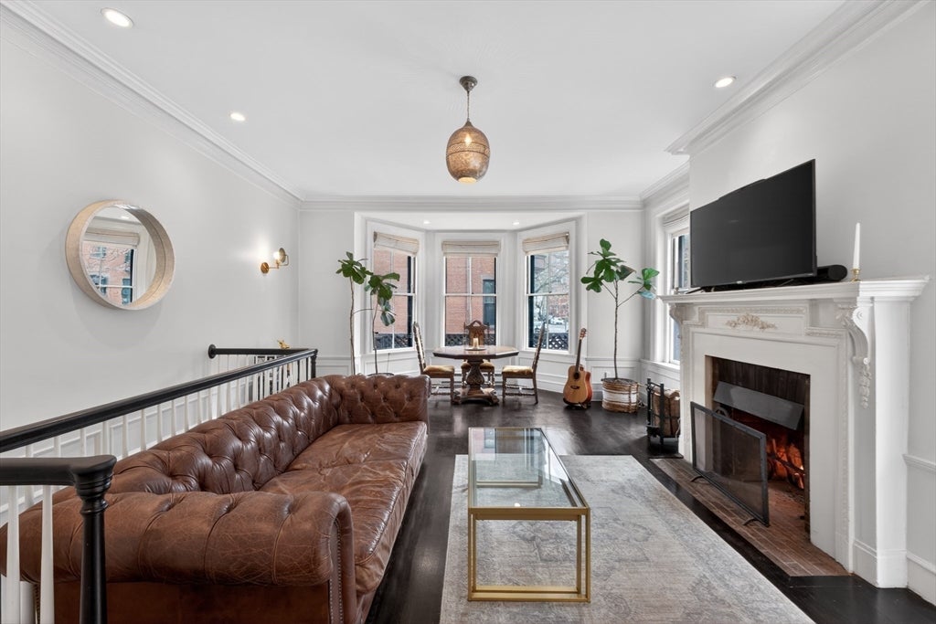 12 Hereford ST #2, Boston, MA Photo #8