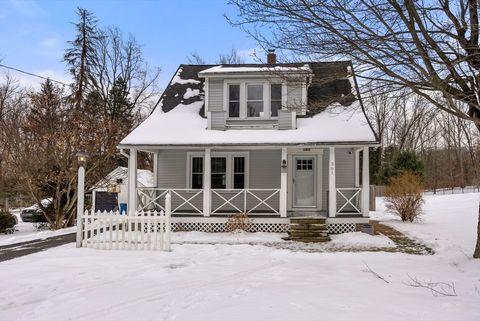 Photo of 361 Prospect Ave, West Springfield, MA 01089 (MLS # 73465828)
