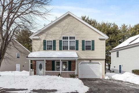 Photo of 26 Ironwood Ln #26, Tewksbury, MA 01876 (MLS # 73475683)
