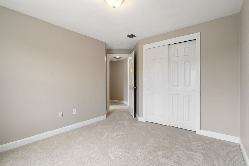 28 Harriet Thayer Dr #28, Attleboro, MA Photo #13