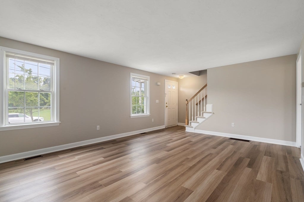 28 Harriet Thayer Dr #28, Attleboro, MA Photo #2