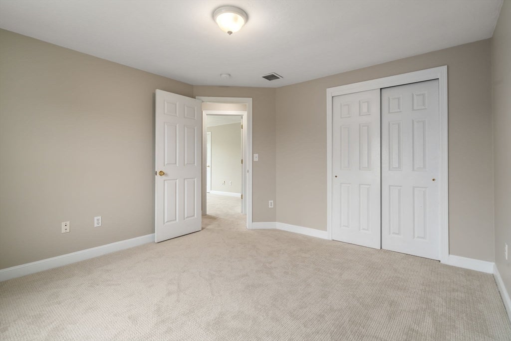 28 Harriet Thayer Dr #28, Attleboro, MA Photo #11