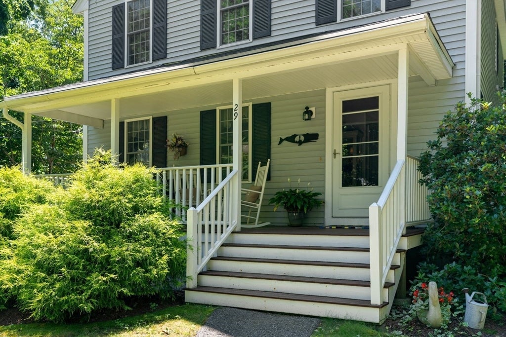 29 Colt Lane