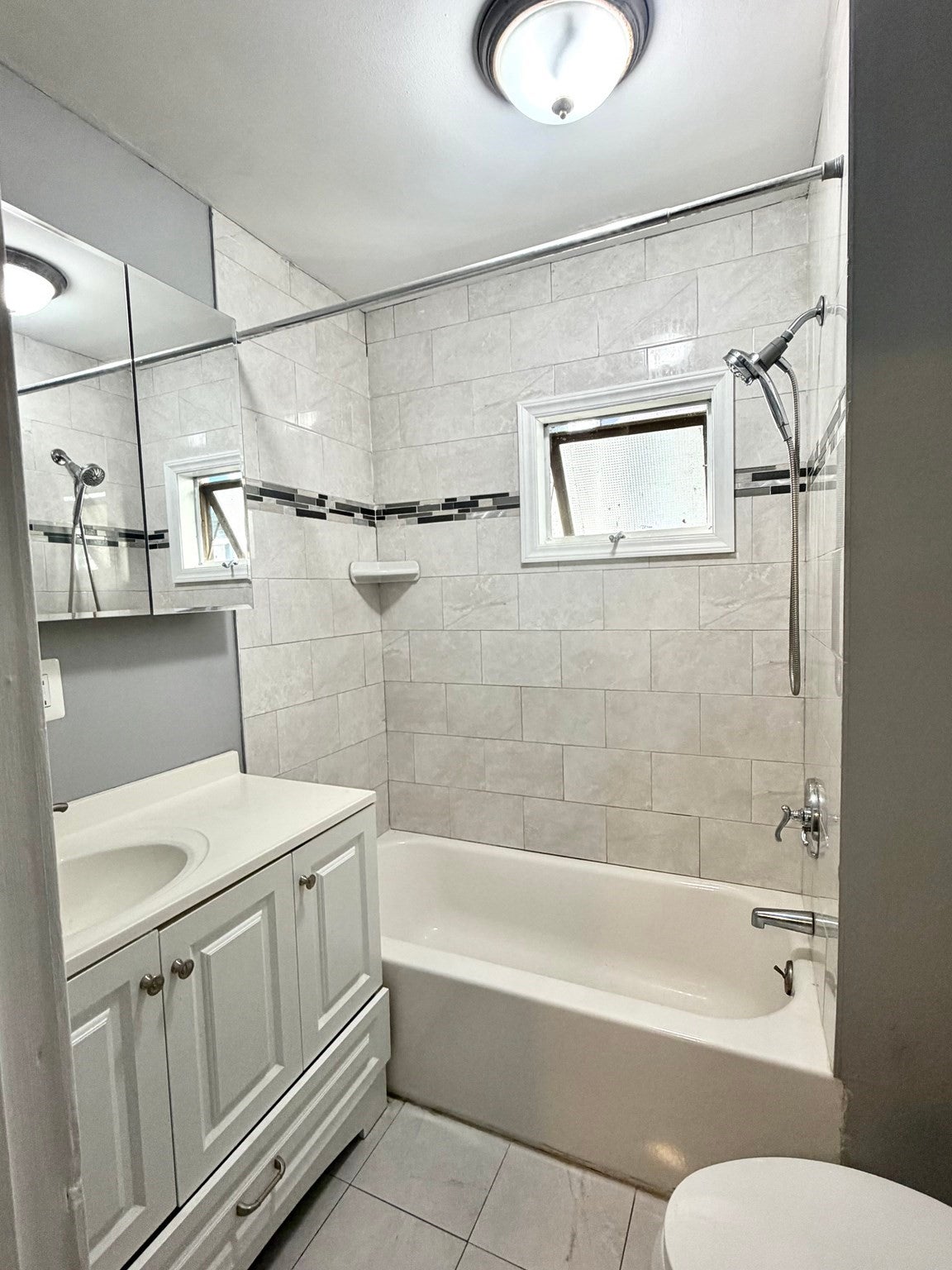 34 Grove St #2, Lynn, MA, 34 Grove St #2, Lynn, MA Photo #4