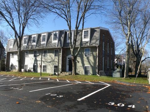 313 Adams St 302 Abington MA 02351