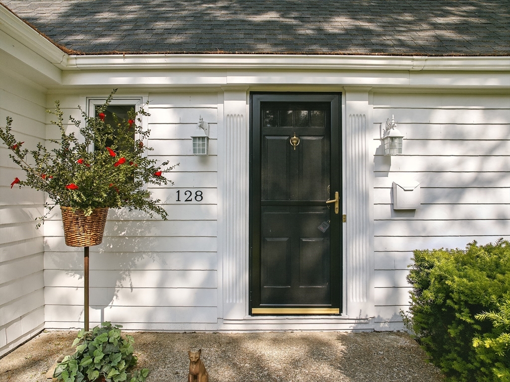 128 Lovell Rd