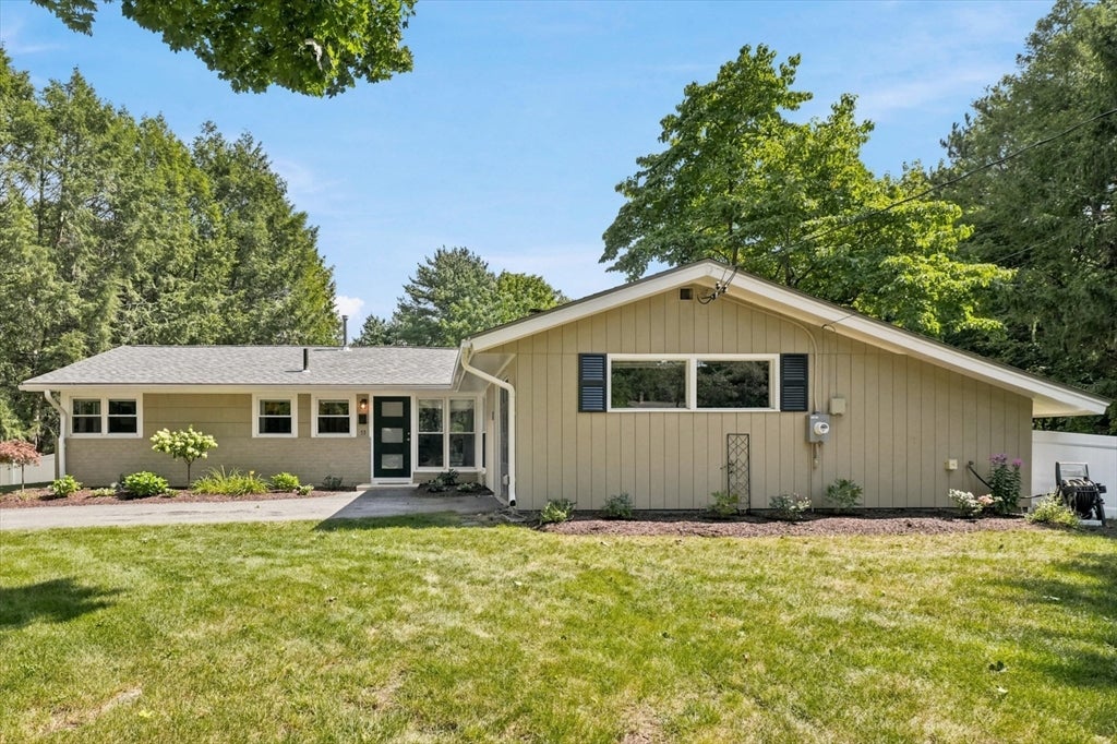 53 Bradford Rd, Framingham, MA, 53 Bradford Rd, Framingham, MA Photo #1