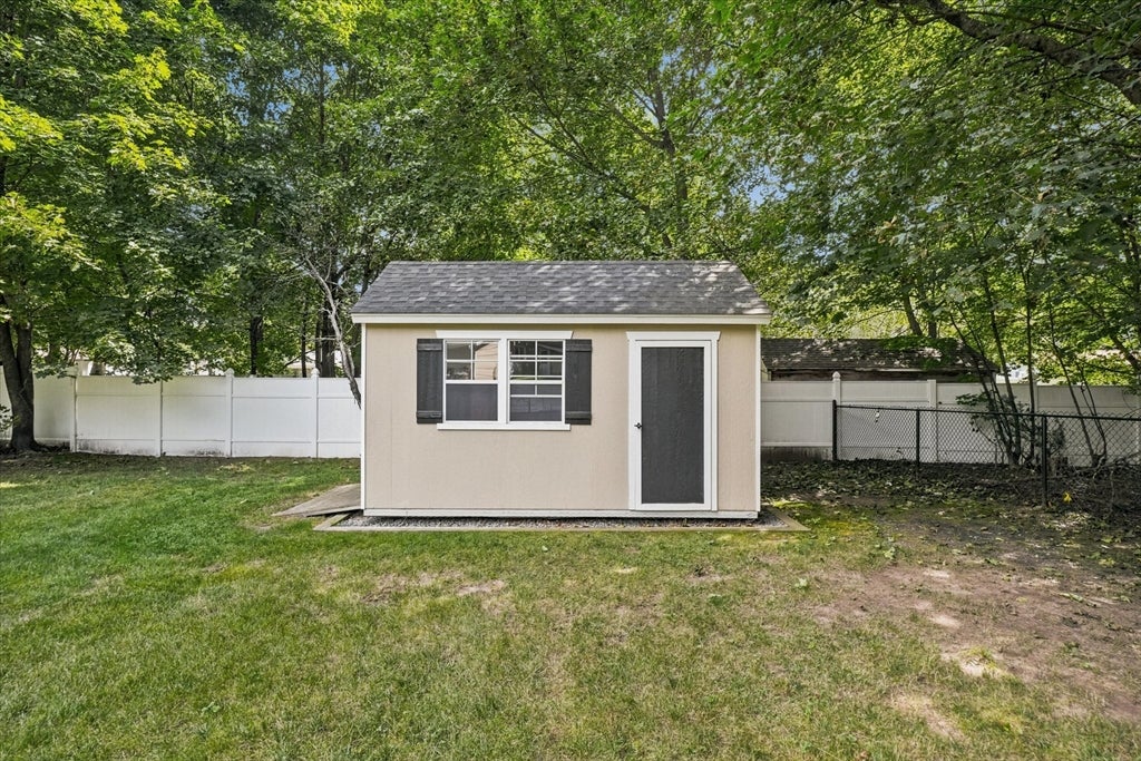 53 Bradford Rd, Framingham, MA, 53 Bradford Rd, Framingham, MA Photo #32