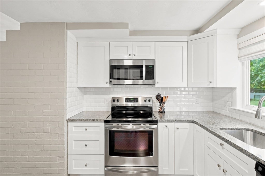 53 Bradford Rd, Framingham, MA, 53 Bradford Rd, Framingham, MA Photo #8