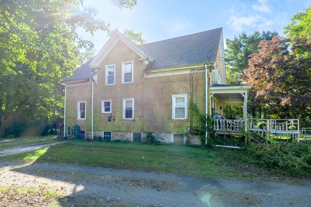 15 Shirley St