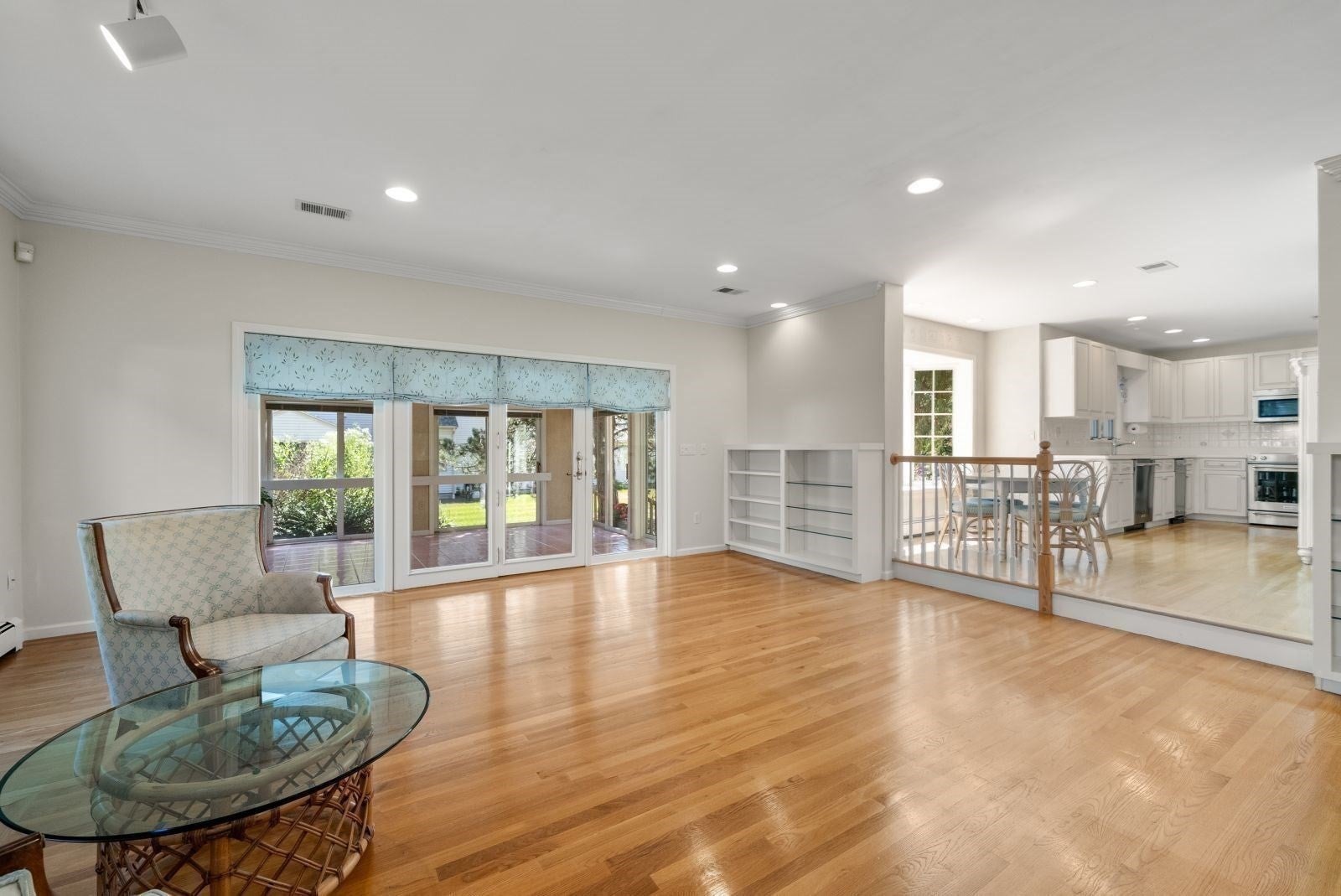 14 Powder House Cir, Needham, MA Photo #18