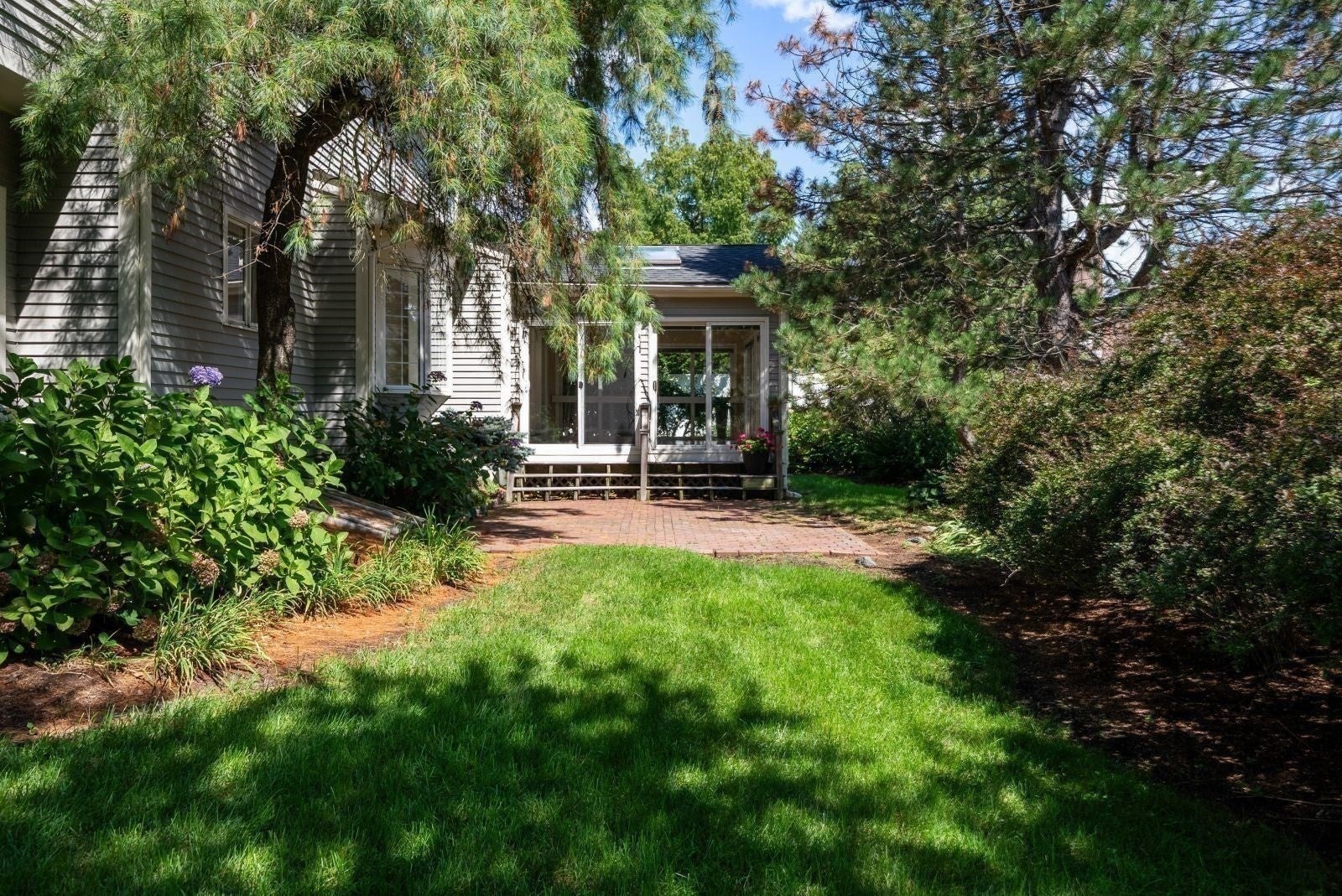 14 Powder House Cir, Needham, MA Photo #34