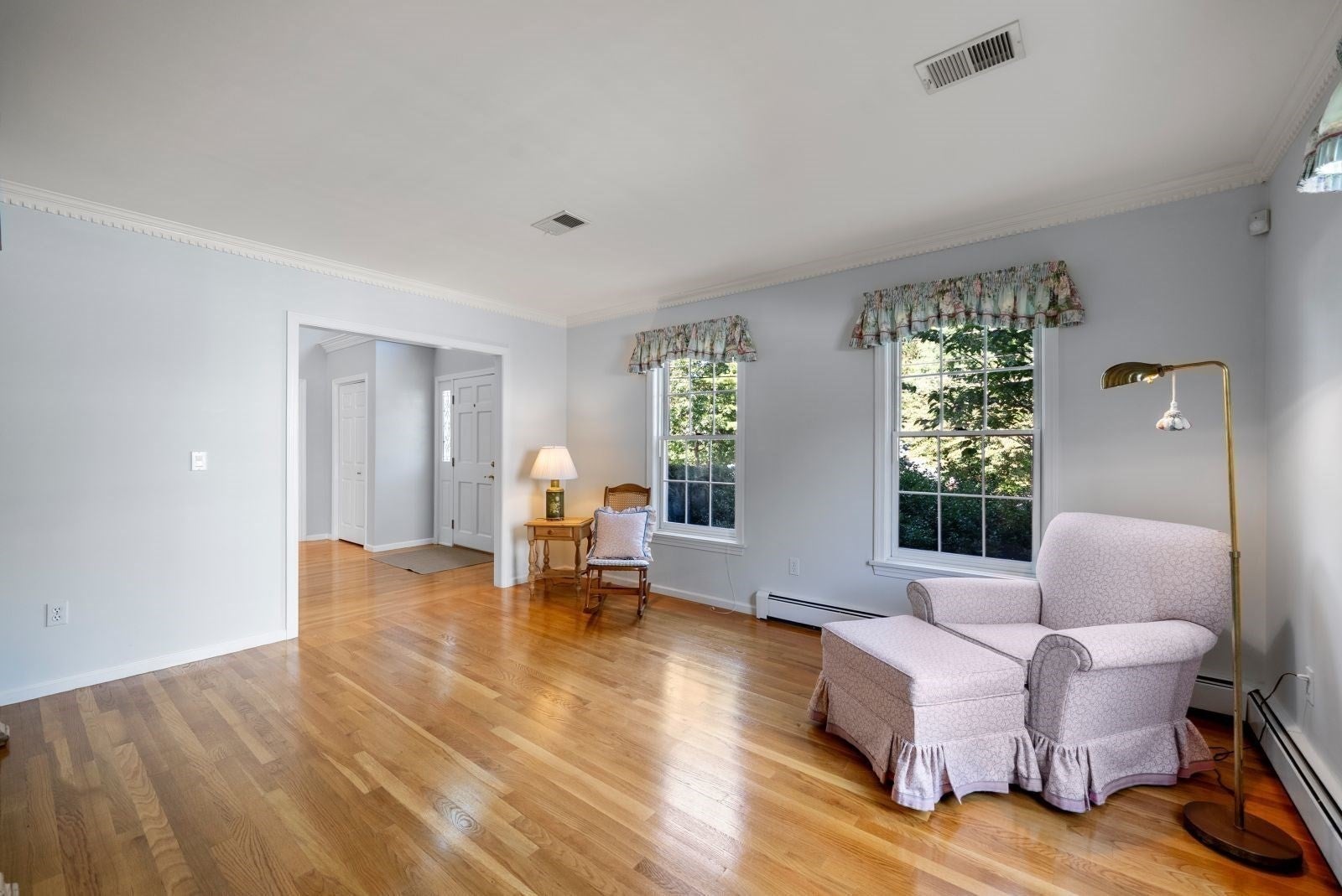 14 Powder House Cir, Needham, MA Photo #5