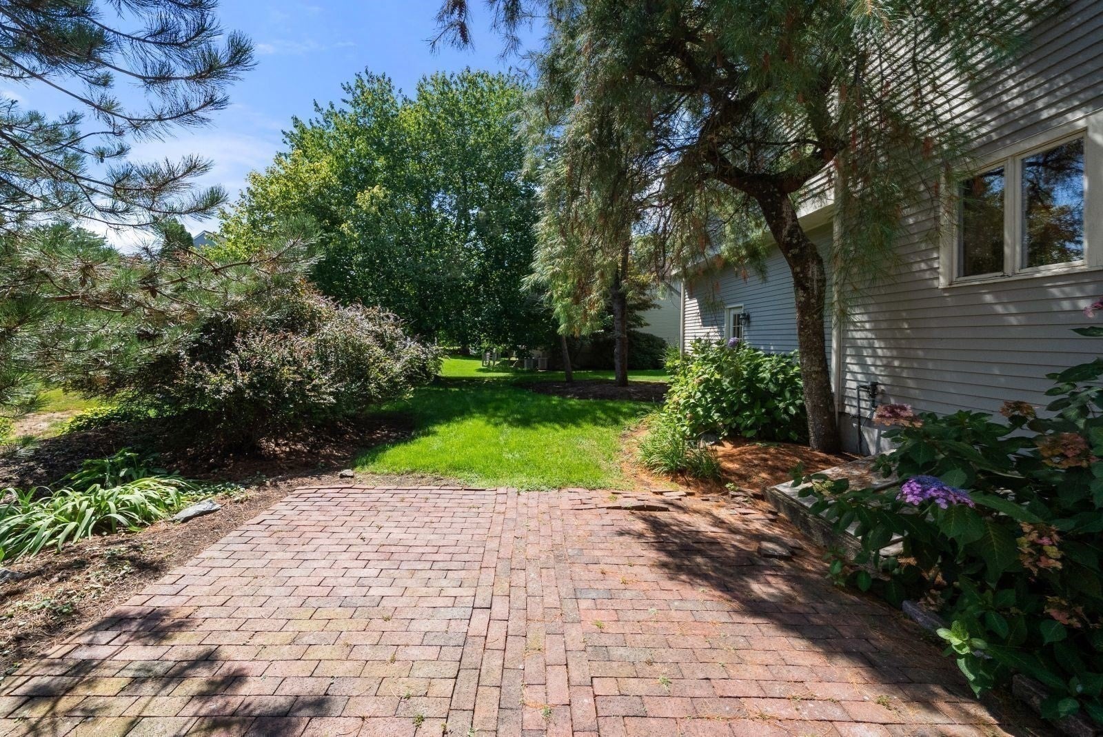 14 Powder House Cir, Needham, MA Photo #35