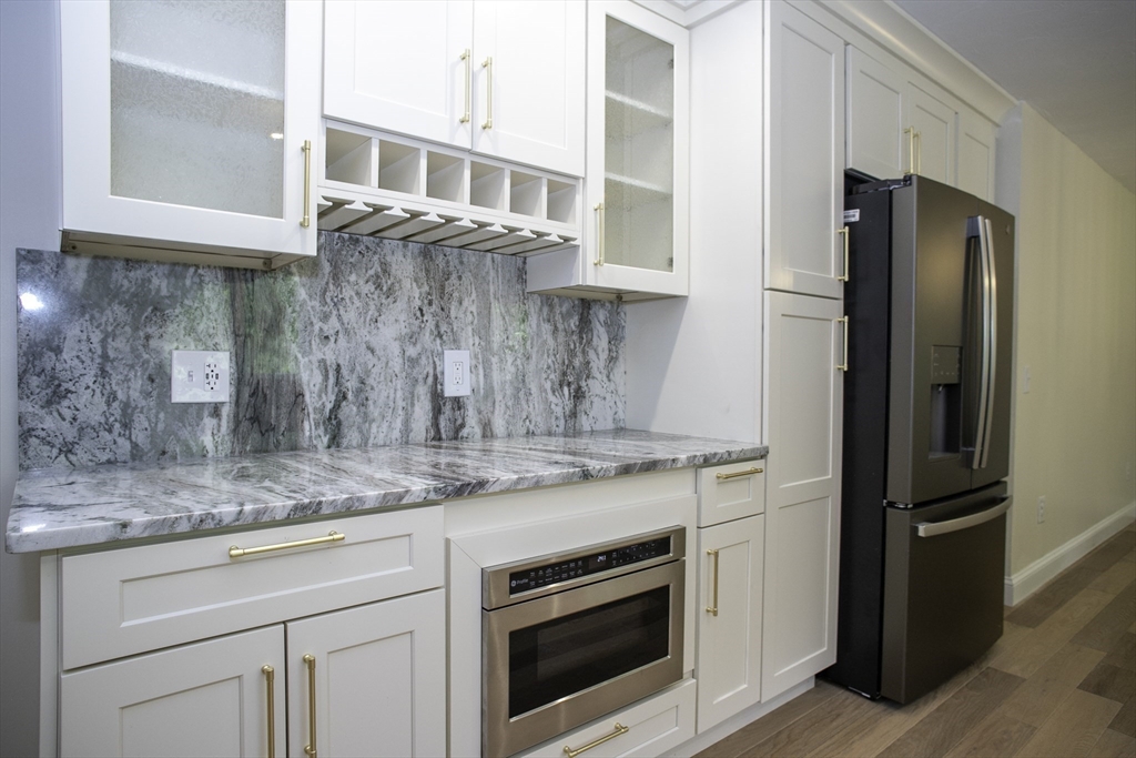 12 Walden Ct, Leominster, MA Photo #7