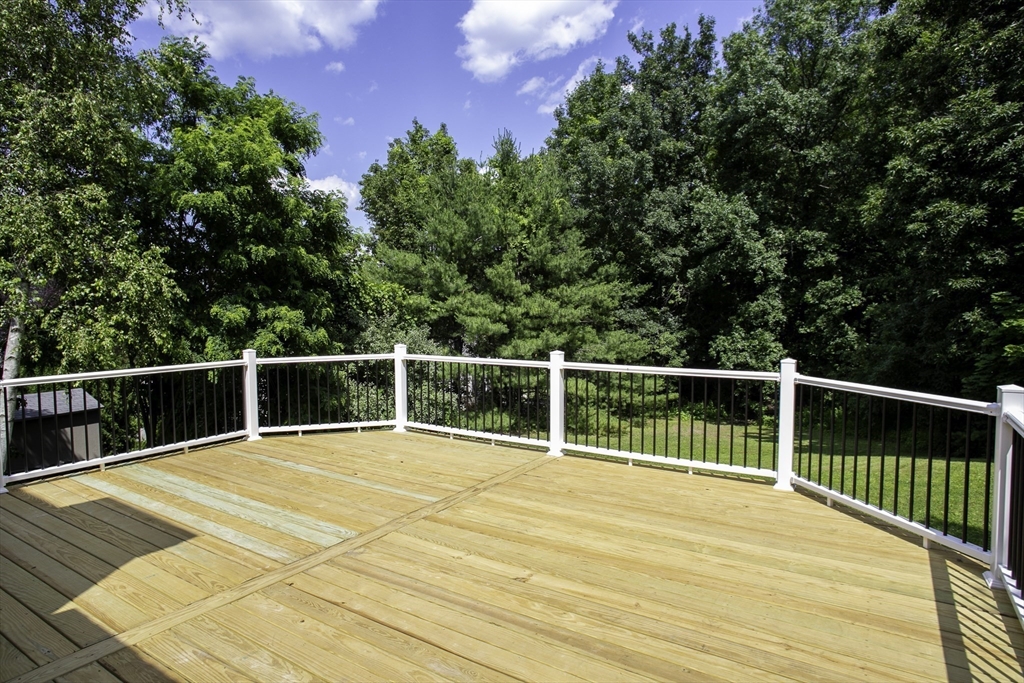 12 Walden Ct, Leominster, MA Photo #36