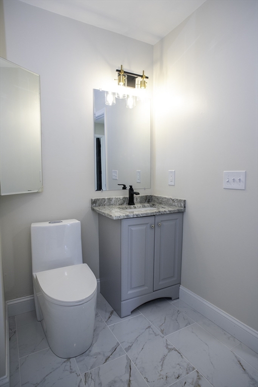 12 Walden Ct, Leominster, MA Photo #25