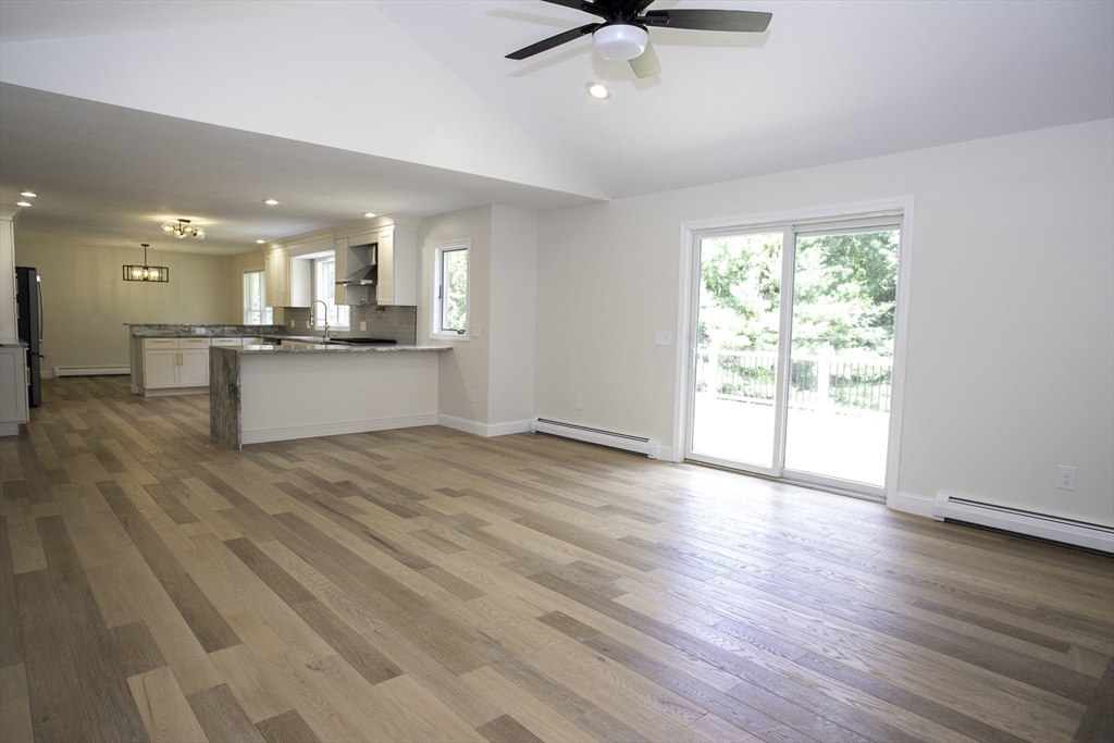 12 Walden Ct, Leominster, MA Photo #19