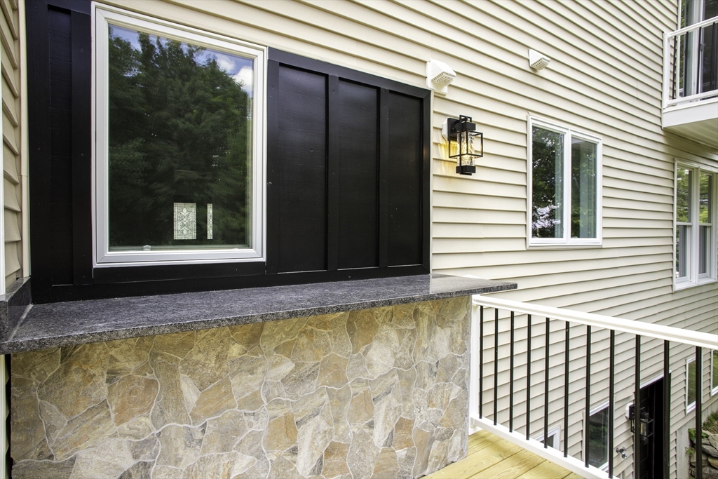 12 Walden Ct, Leominster, MA Photo #38