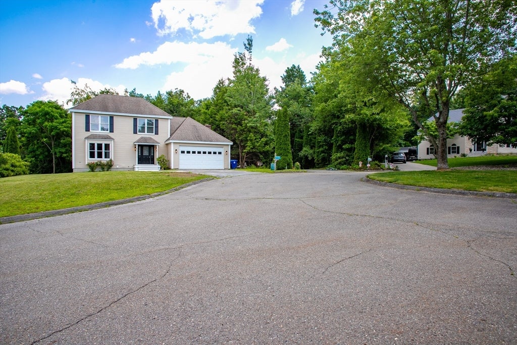 12 Walden Ct, Leominster, MA Photo #3