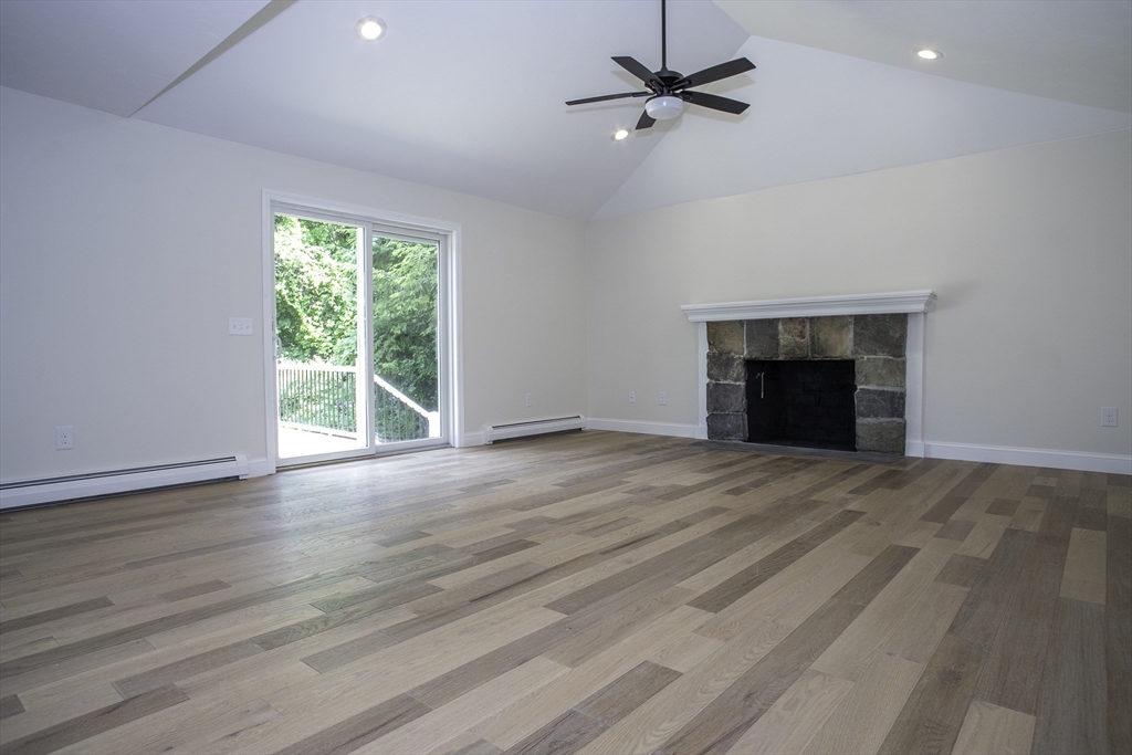 12 Walden Ct, Leominster, MA Photo #17