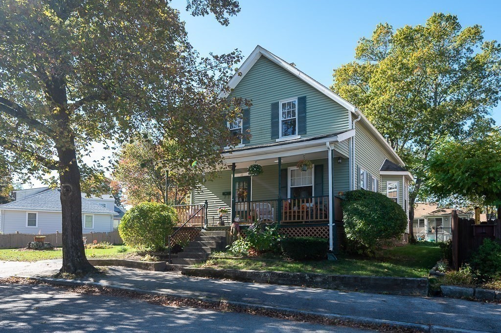 22 Anderson Ave