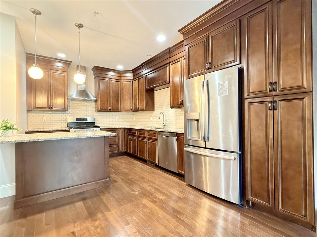 99 Brookview Rd 99