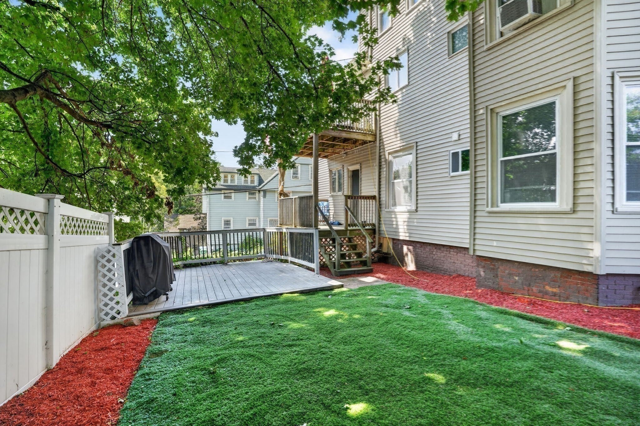 53 Irving St, Medford, MA Photo #36