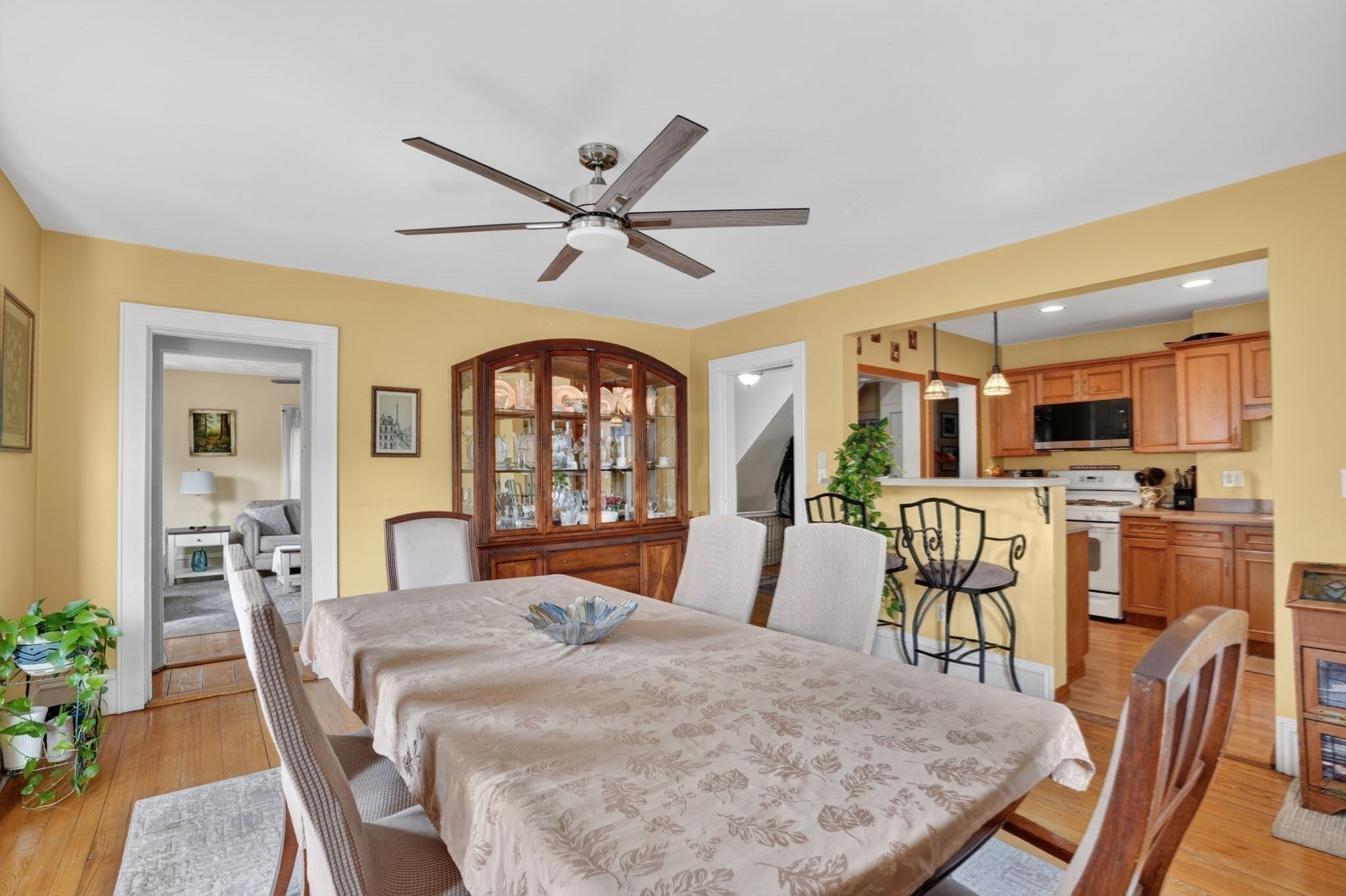 53 Irving St, Medford, MA Photo #11