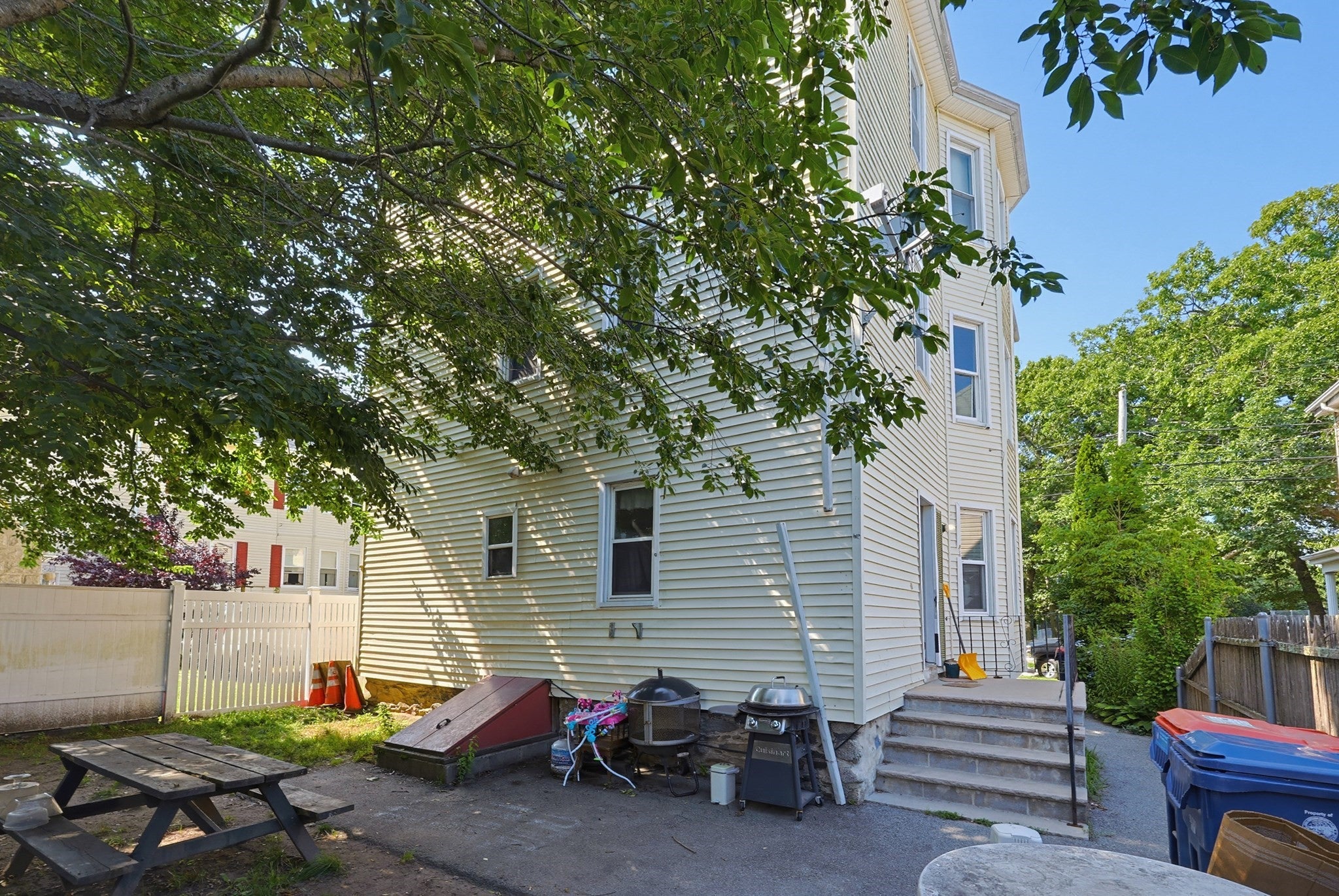 118 Irvington St, New Bedford, MA, 118 Irvington St, New Bedford, MA Photo #13