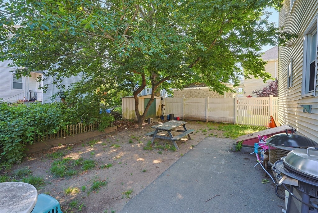 118 Irvington St, New Bedford, MA, 118 Irvington St, New Bedford, MA Photo #14