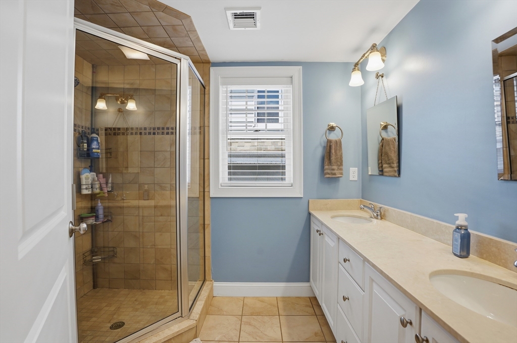 112 Washington Street #3, Medford, MA Photo #18