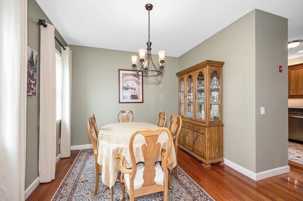 37 Beechwood Dr