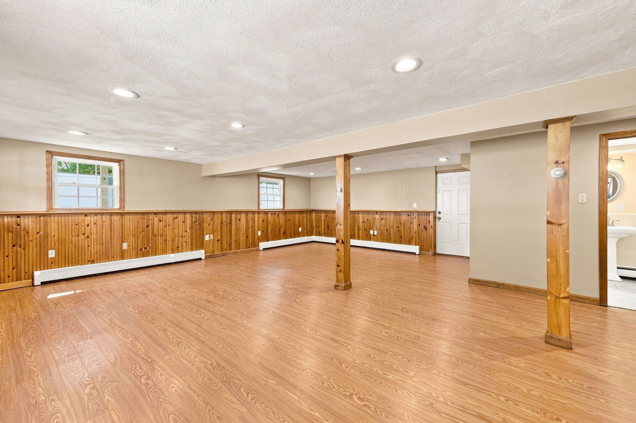8 Victory Rd, Billerica, MA, 8 Victory Rd, Billerica, MA Photo #31