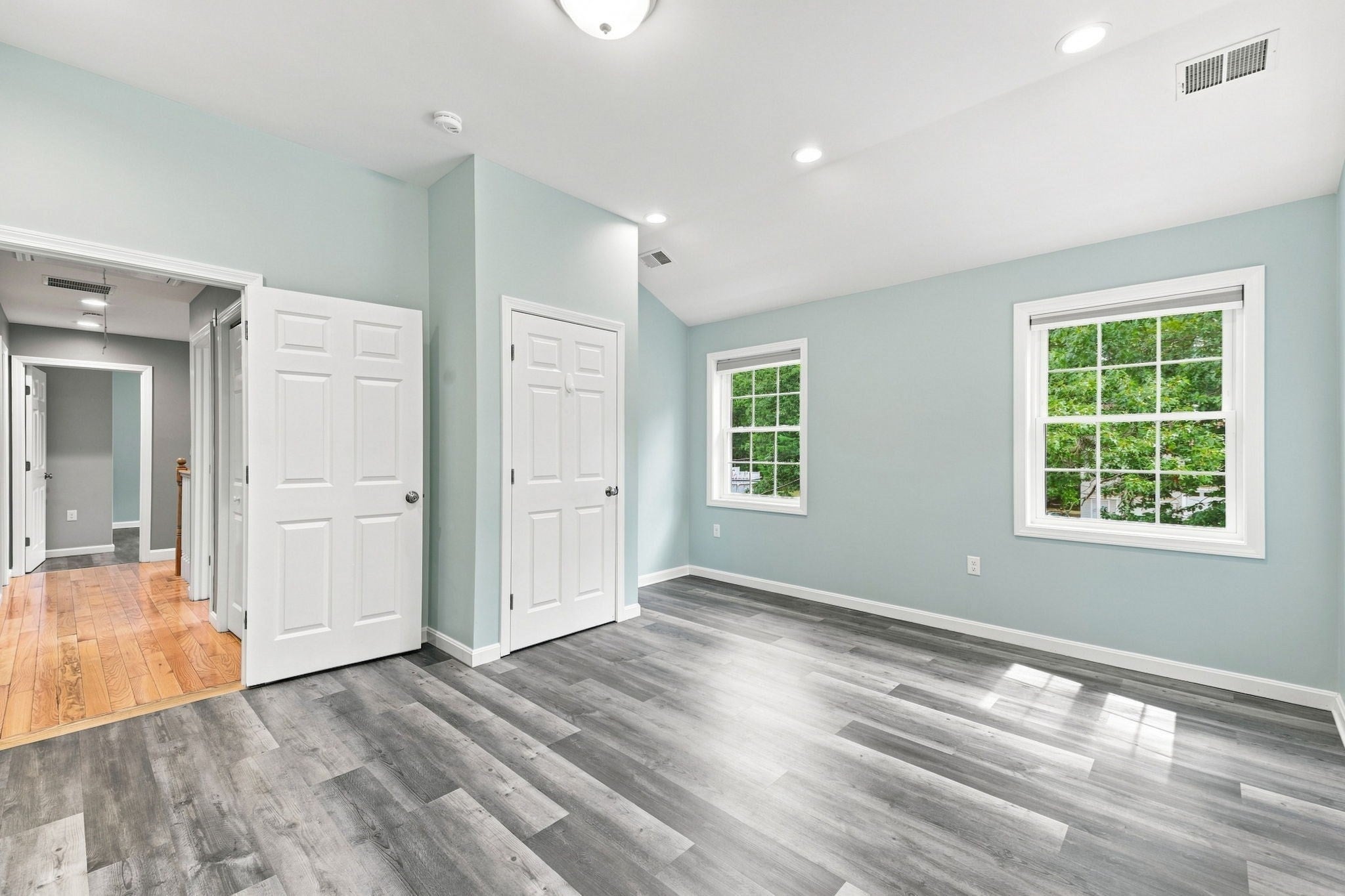 8 Victory Rd, Billerica, MA, 8 Victory Rd, Billerica, MA Photo #20