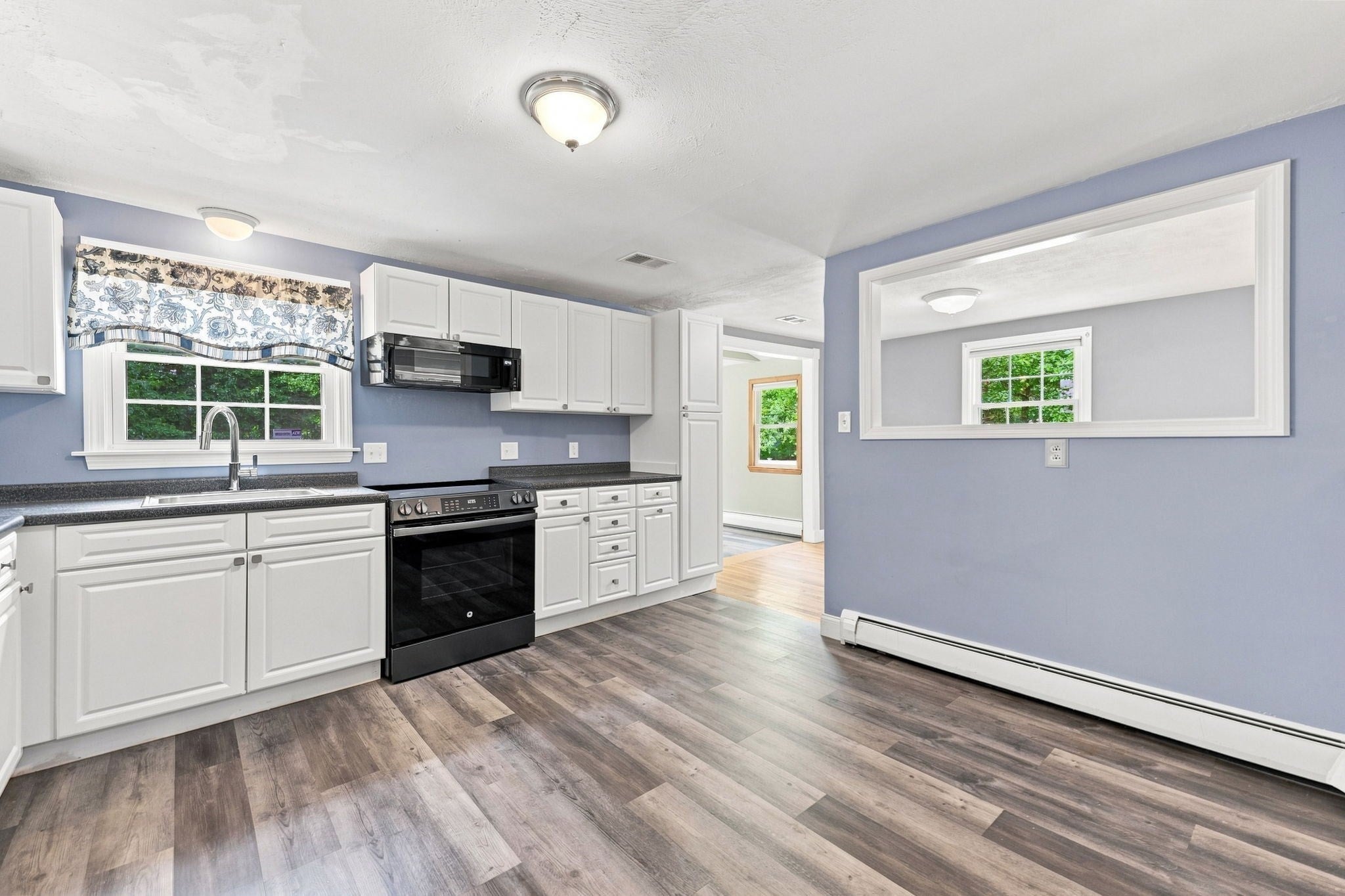 8 Victory Rd, Billerica, MA, 8 Victory Rd, Billerica, MA Photo #7