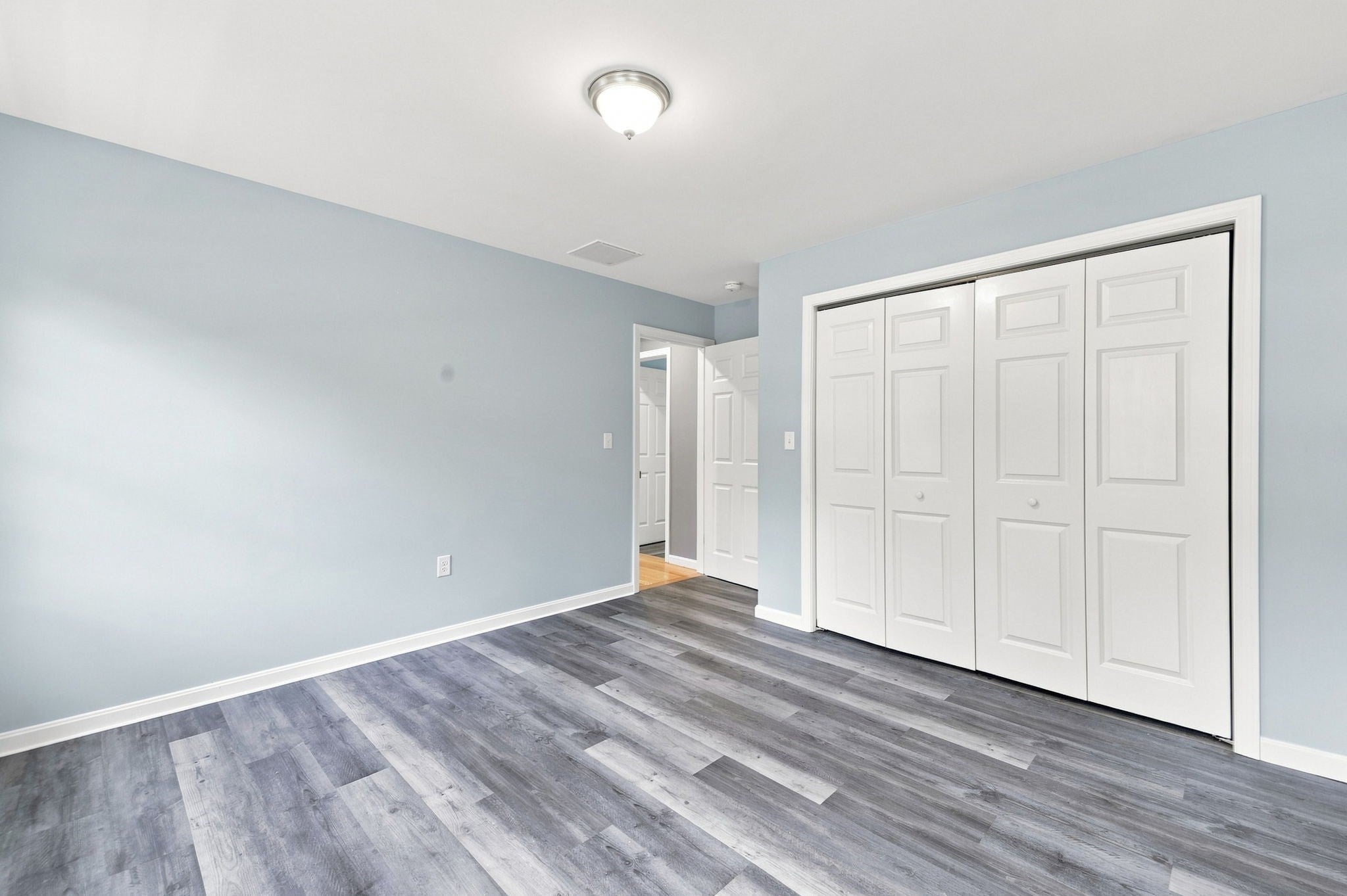 8 Victory Rd, Billerica, MA, 8 Victory Rd, Billerica, MA Photo #29