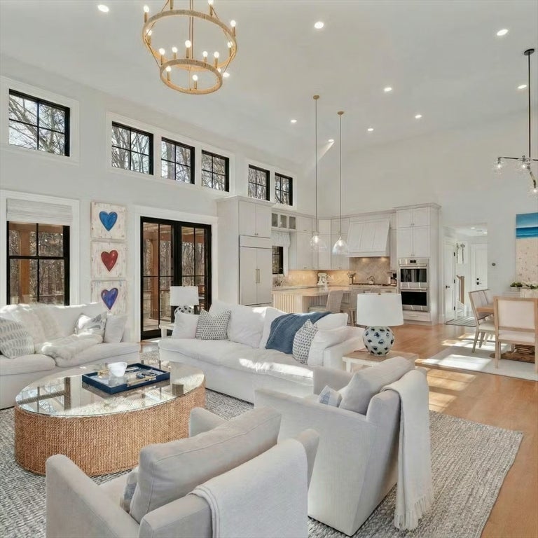 16 Liberty Road