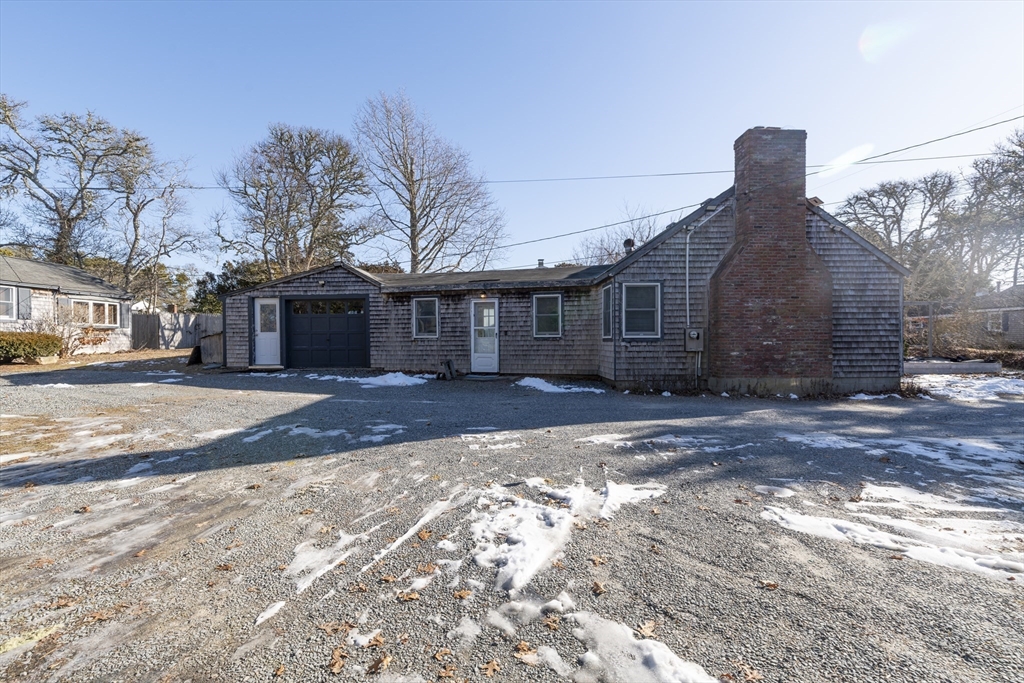 25 Crosby Ln