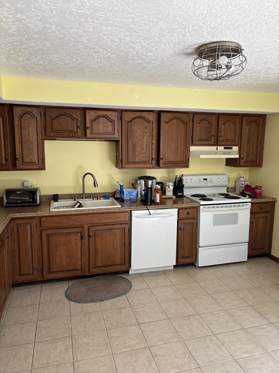 283 Fuller Rd T