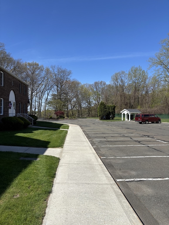 283 Fuller Rd T