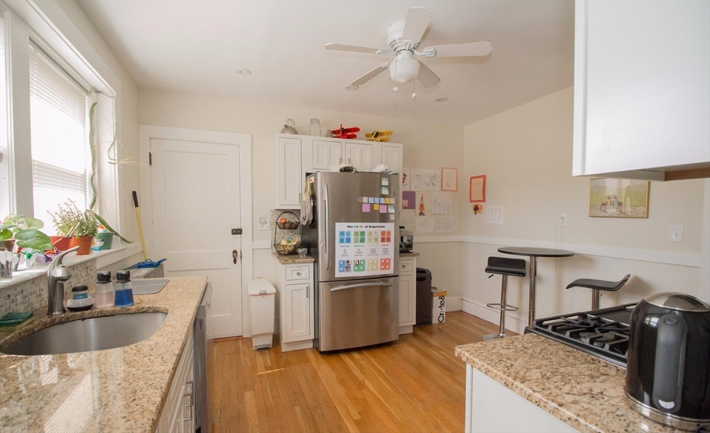 55 Franklin St #1, Brookline, MA Photo #4
