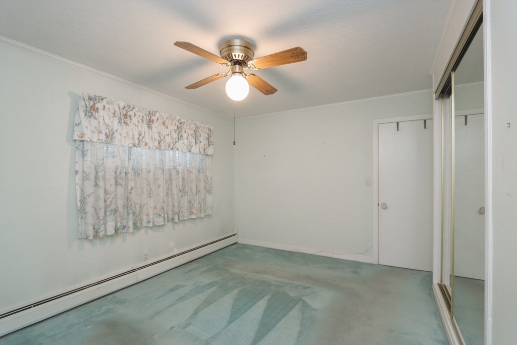 125 Greenwood Ter #125, Chicopee, MA Photo #31