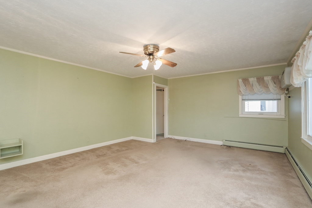 125 Greenwood Ter #125, Chicopee, MA Photo #7