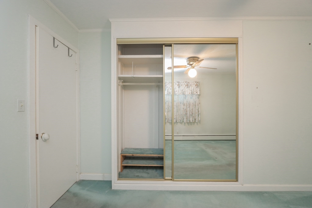 125 Greenwood Ter #125, Chicopee, MA Photo #33
