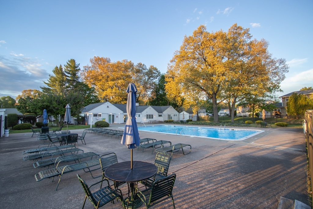 125 Greenwood Ter #125, Chicopee, MA Photo #42