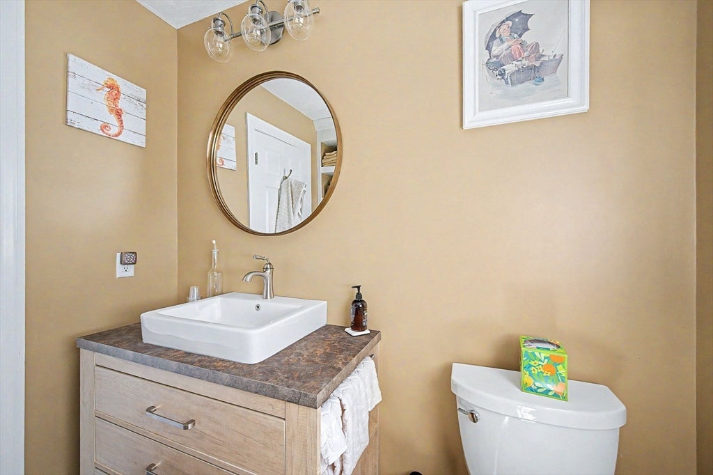 8 Vincent Rd, Mendon, MA, 8 Vincent Rd, Mendon, MA Photo #33