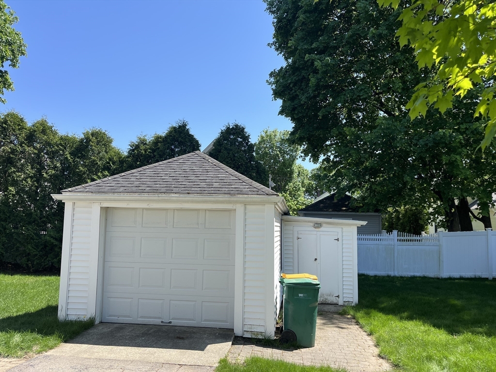 41 Cottage Street 1